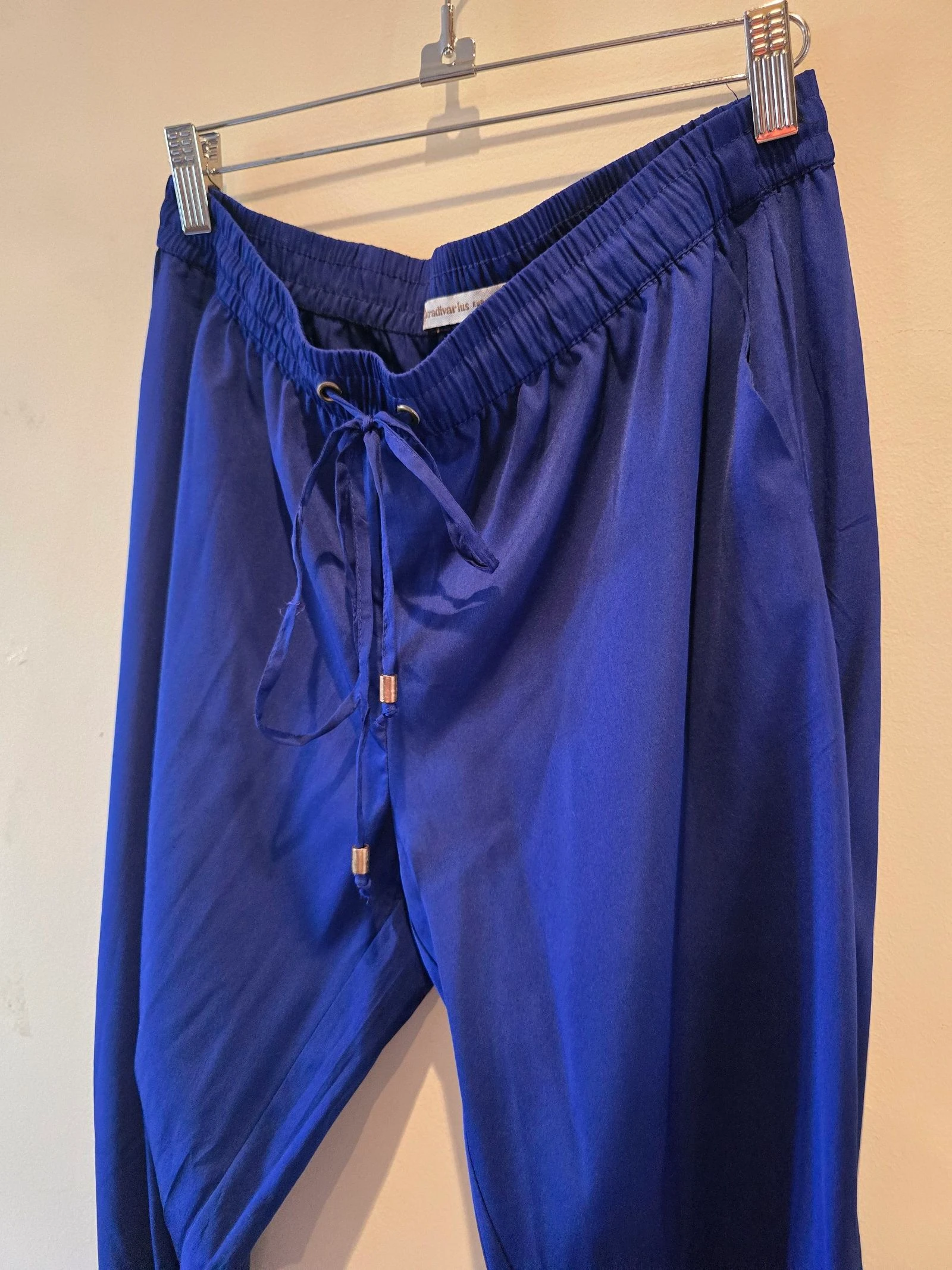 Pantalon fluide bleu marine Stradivarius – photo 3